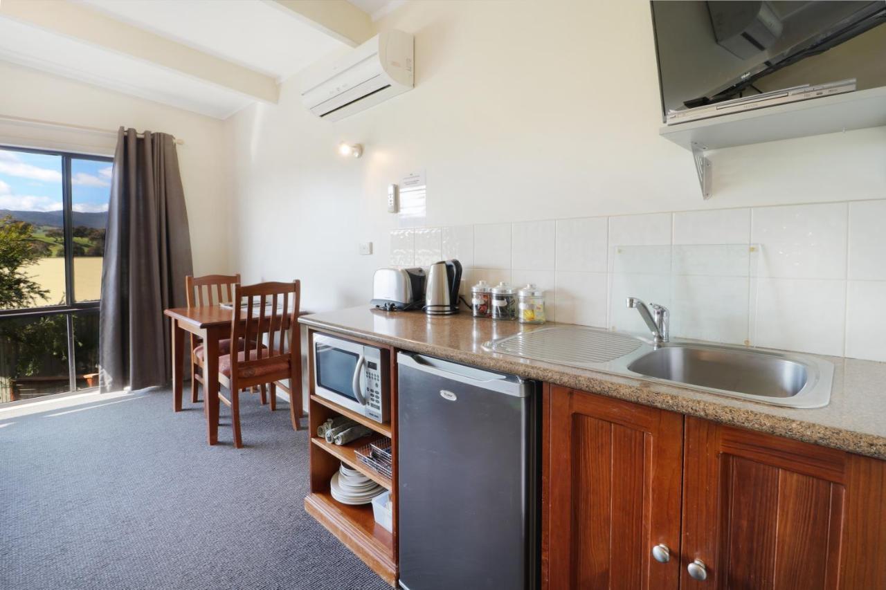 Off Mountain Accommodation Мерриджиг Экстерьер фото